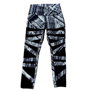 Lululemon High Times Pant Heat Wave White Black Womens Size 6/8